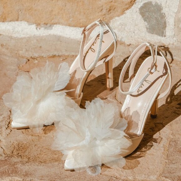 Lulus Rozallia White Satin Flower Ankle Strap High Heels - Size 8 - Picture 1 of 1